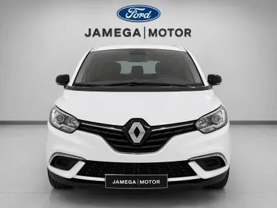 Usado Renault Grand Scénic LIMITED 140 CV (102 kW) 2022 Blanco Monovolumen
