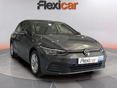 Usado VW Golf VIII Life 116 CV (85 kW) 2021 Gris Utilitario