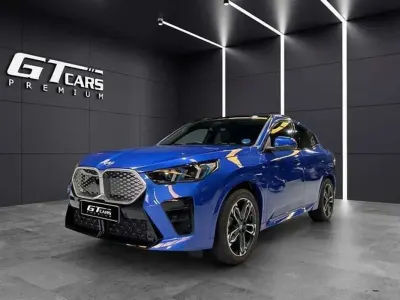 Usado BMW iX2 150 kW (204 CV) 2024 Azul SUV