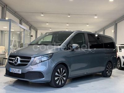 Gris / plata Usado 2020 Mercedes V220 Avantgarde Monovolumen | 45.000 € (Buen precio)