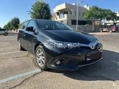 Usado Toyota Auris Hybrid