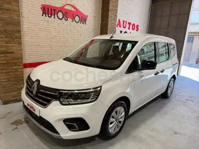 Usado Renault Kangoo Edition One 95 CV (69 kW) 2021 Blanco Monovolumen