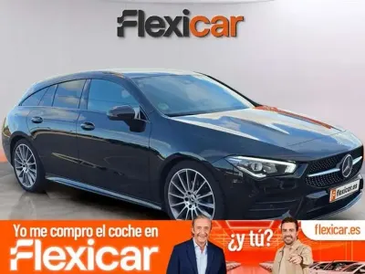 Usado Mercedes CLA200 Shooting Brake 163 CV (119 kW) 2022 Negro Familiar