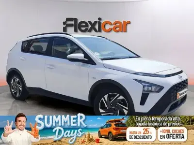 Usado Hyundai Bayon 100 CV (73 kW) 2023 Blanco SUV