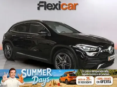 Usado Mercedes GLA200 150 CV (110 kW) 2021 Negro SUV