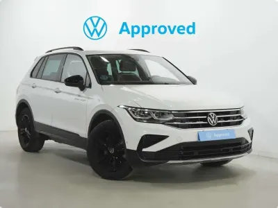 Käytetty VW Tiguan Sport 150 HP (110 kW) 2023 Valkoinen Katumaasturi