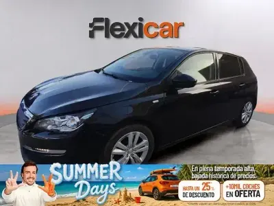 Usado Peugeot 308 Style 130 CV (95 kW) 2020 Negro