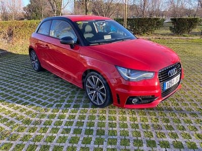 Usado Audi A1 Attraction 116 CV (85 kW) 2015 Rojo Utilitario