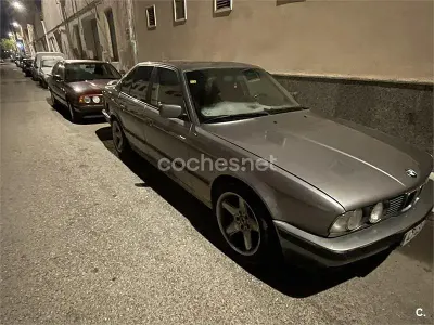 Usado BMW 525 143 CV (105 kW) 1993 Gris / plata Berlina