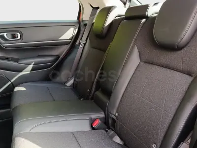Usado Honda HR-V Advance 131 CV (96 kW) 2023 Rojo SUV