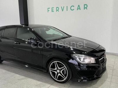 Negro Usado 2015 Mercedes CLA180 Shooting Brake AMG line Familiar | 17.900 € (Un poco caro)