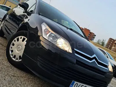 Usado Citroën C4 90 CV (66 kW) 2006 Negro Berlina