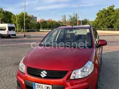 Usado Suzuki SX4 GL 135 CV (99 kW) 2010 Rojo SUV