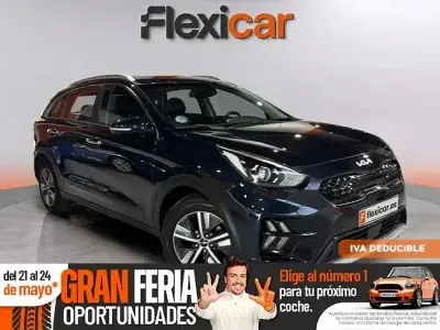 Usado Kia Niro 141 CV (103 kW) 2022 Azul SUV