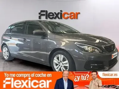 Usado Peugeot 308 Allure 130 CV (95 kW) 2021 Gris Berlina
