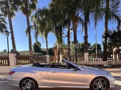 Usado Mercedes E220 170 CV (125 kW) 2017 Gris / plata Descapotable