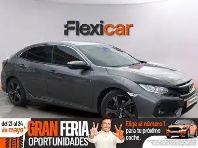 Usado Honda Civic Comfort 129 CV (94 kW) 2019 Gris