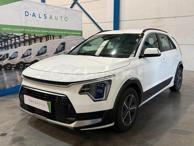 Blanco Usado 2022 Kia Niro SUV | 16.990 € (Precio justo)