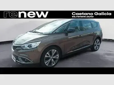 Usado Renault Scénic III Zen 110 CV (80 kW) 2017 Marrón Monovolumen