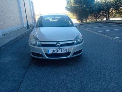 Usado Opel Astra Sport 105 CV (77 kW) 2005 Beige Utilitario