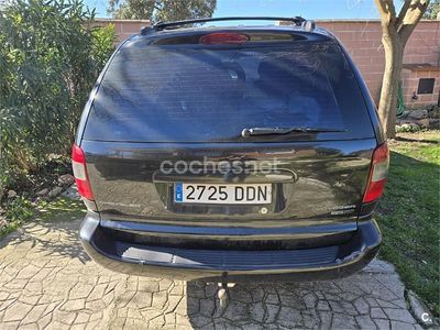 Usado Chrysler Voyager 140 CV (102 kW) 2004 Negro Monovolumen