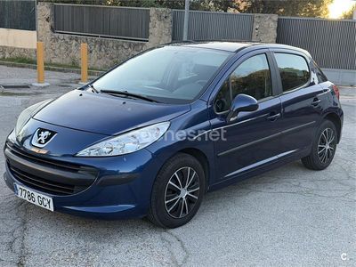 Usado Peugeot 207 95 CV (69 kW) 2009 Azul Berlina