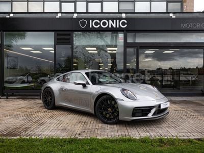 Porsche 911 Carrera GTS