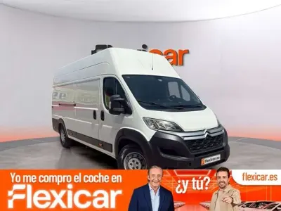 Usado Citroën Jumper 140 CV (102 kW) 2021 Blanco Monovolumen