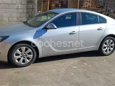 Usado Opel Insignia Business 120 CV (88 kW) 2016 Gris / plata Berlina