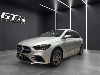 Usado Mercedes B250e AMG 218 CV (160 kW) 2021 Gris Utilitario
