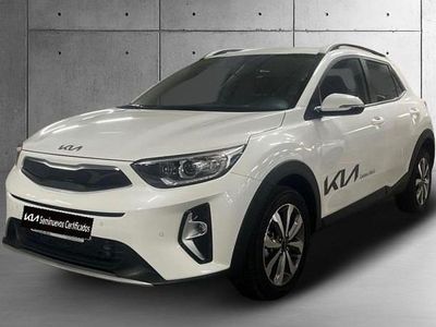 Usado 2024 Kia Stonic SUV | 20.600 € (Un poco caro)