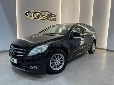Usado Mercedes R300 190 CV (139 kW) 2011 Negro Familiar