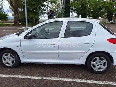 Peugeot 206+