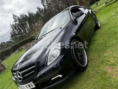 Käytetty Mercedes E250 Elegance 204 HP (150 kW) 2010 Musta Coupe - kaksiovinen