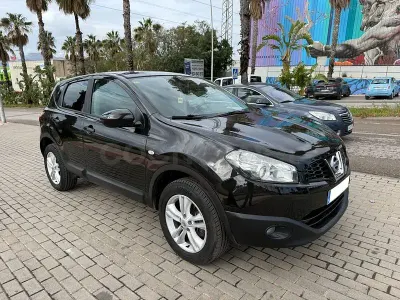 Usado Nissan Qashqai Premium Edition 110 CV (80 kW) 2012 Gris / plata SUV