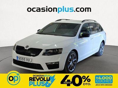 Usado Skoda Octavia RS 184 CV (135 kW) 2014 Blanco Familiar