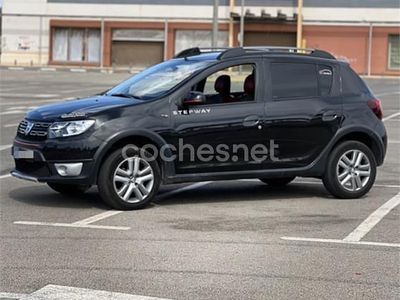 Negro Usado 2014 Dacia Sandero Stepway Berlina | 7000 € (Precio justo)