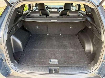 Usado Hyundai Tucson Style 265 CV (194 kW) 2021 Gris / plata SUV