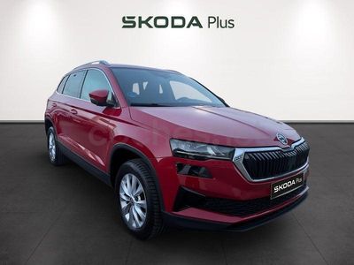 Usado Skoda Karoq Ambition 150 CV (110 kW) 2022 Rojo SUV