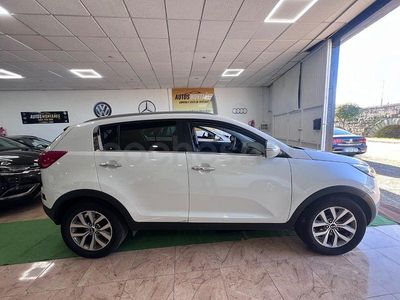 Usado Kia Sportage 115 CV (84 kW) 2015 Blanco SUV