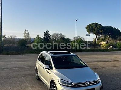 Usado VW Touran Sportline 150 CV (110 kW) 2017 Gris / plata Monovolumen