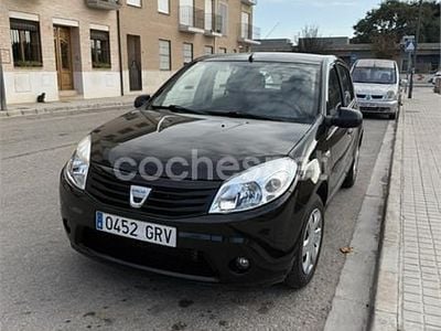 Negro Usado 2009 Dacia Sandero Lauréate Berlina | 4500 € (Precio justo)