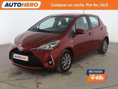 Usado Toyota Yaris Hybrid Active 99 CV (72 kW) 2018 Rojo Utilitario