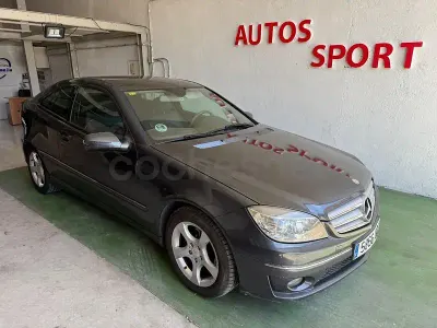 Usado Mercedes C200