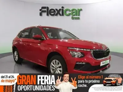 Usado Skoda Kamiq Selection 95 HP (69 kW) 2024 Vermelho SUV