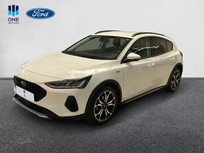 Usado Ford Focus Active 125 CV (91 kW) 2023 Blanco Berlina