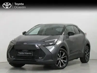 Usado Toyota C-HR Advance 223 CV (164 kW) 2025 Gris / plata SUV