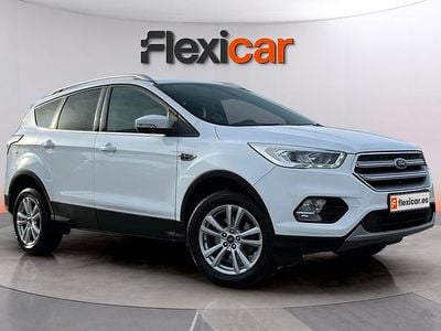 Usado Ford Kuga Trend+ 150 HP (110 kW) 2018 Branco SUV