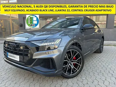 Usado Audi Q8 Ambiente 340 CV (250 kW) 2021 Gris / plata SUV
