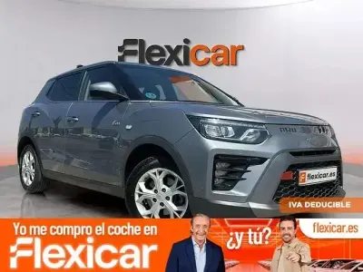 Usado SsangYong Tivoli 135 CV (99 kW) 2024 Gris SUV
